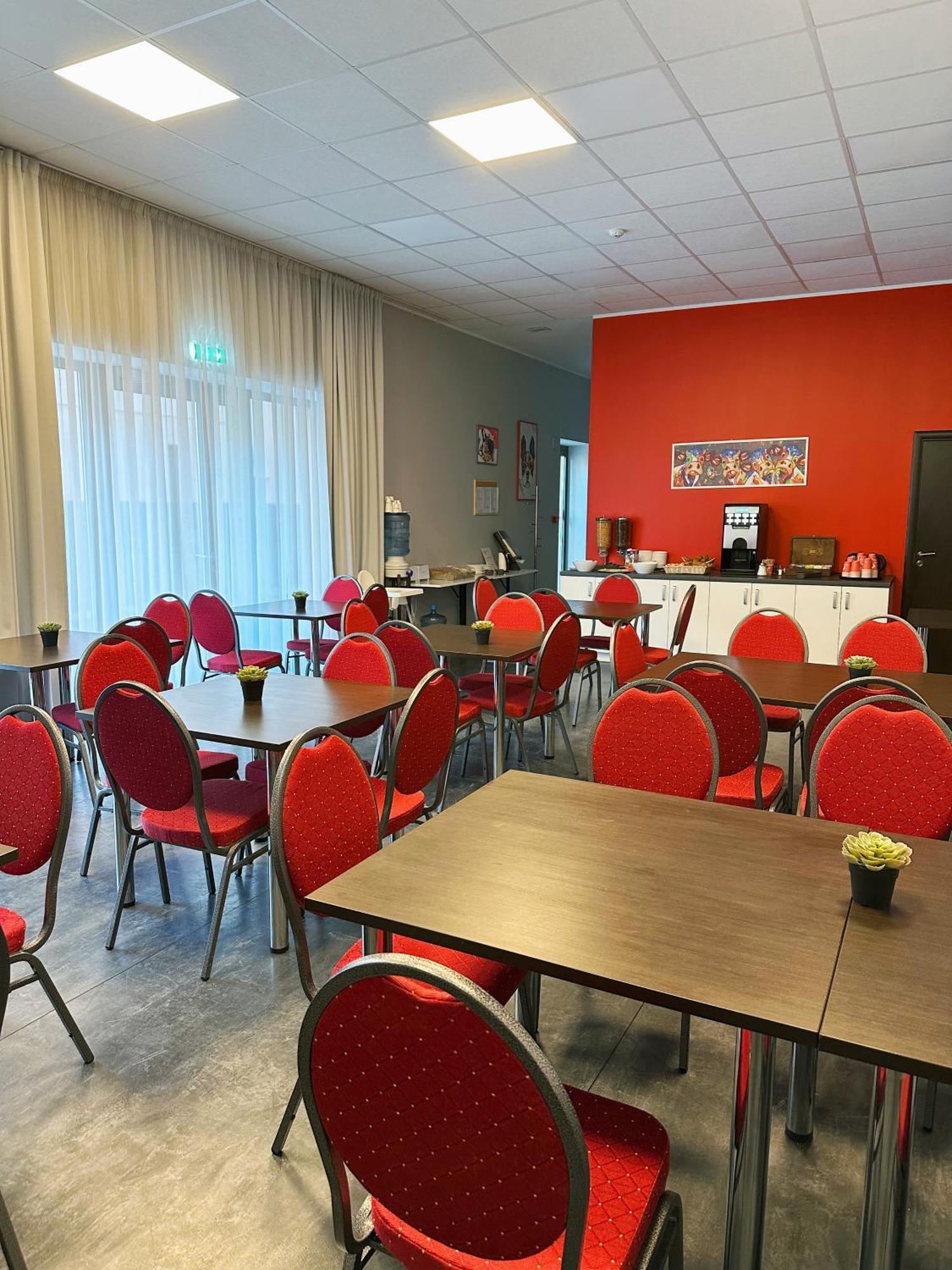 Bella Riga Hotel With Self-Check In מראה חיצוני תמונה